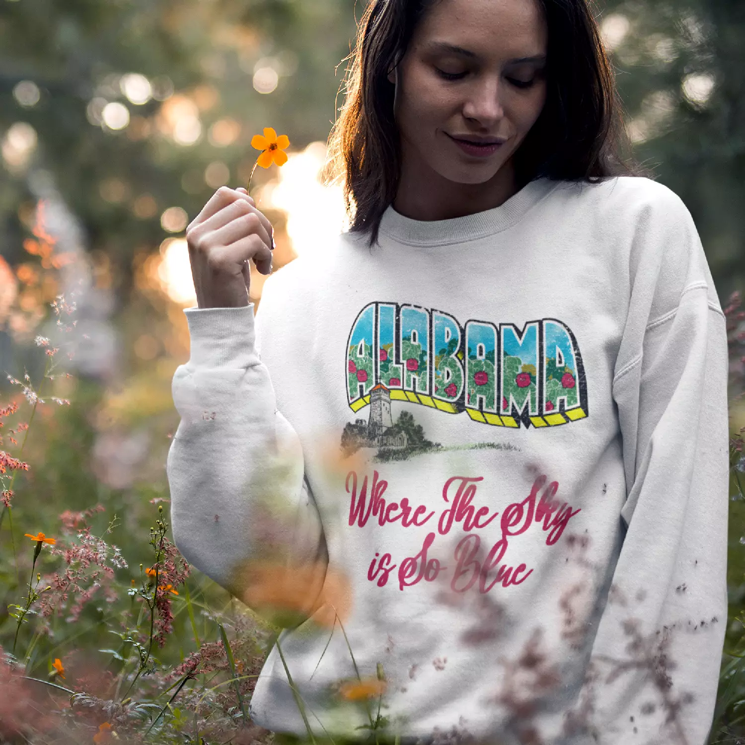 Alabama Vintage Postcard Gildan 18000 Woman